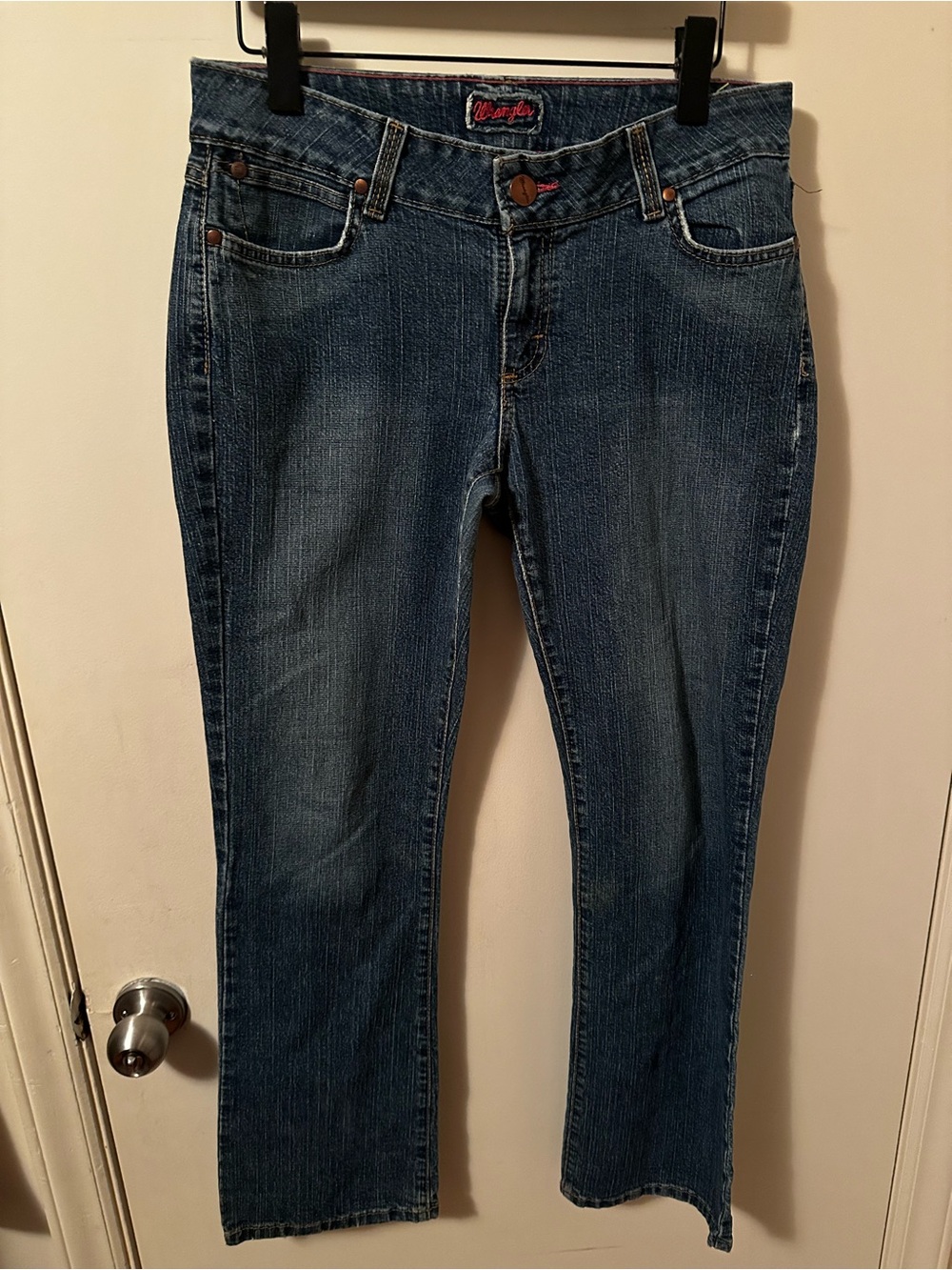 Wrangler Women's Classic Boot Cut jeans  in Medium Blue